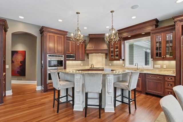 315 Calamus Circle, Medina, MN 55340