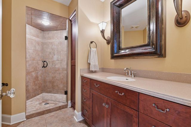 315 Calamus Circle, Medina, MN 55340