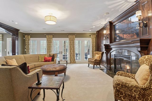 315 Calamus Circle, Medina, MN 55340