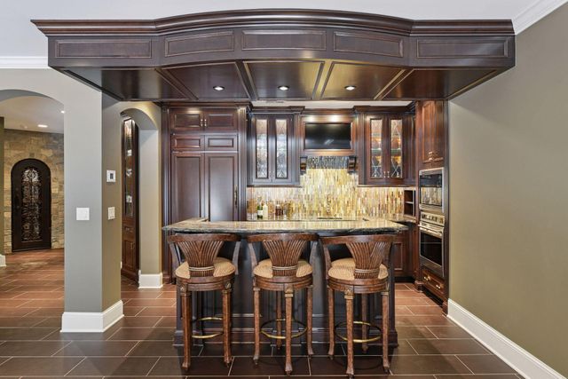 315 Calamus Circle, Medina, MN 55340