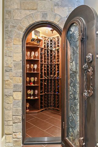 315 Calamus Circle, Medina, MN 55340