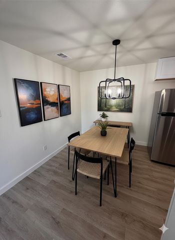 4824 Wellesley Avenue C, Fort Worth, TX 76107