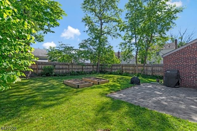 2727 Spruce St, Union Twp., NJ 07083