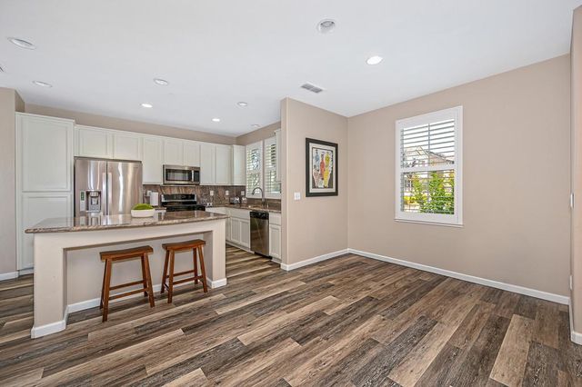 773 Courtyards Loop, Lincoln, CA 95648