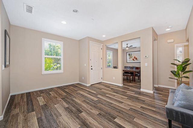 773 Courtyards Loop, Lincoln, CA 95648