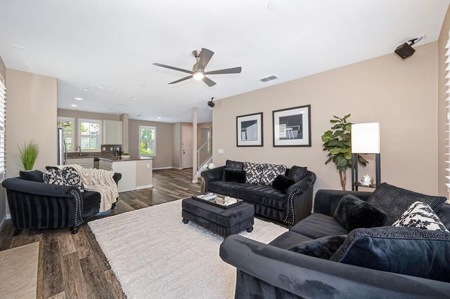 773 Courtyards Loop, Lincoln, CA 95648