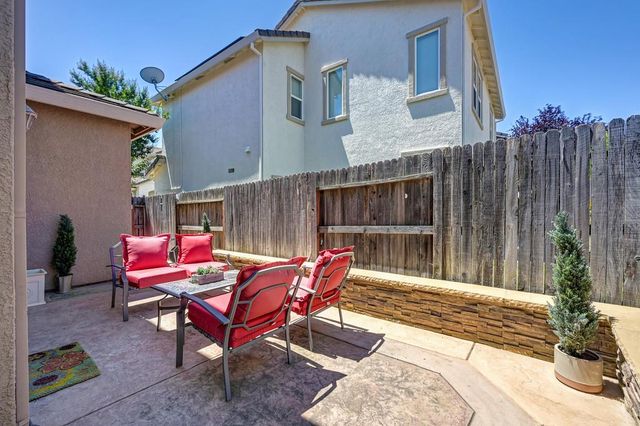 773 Courtyards Loop, Lincoln, CA 95648
