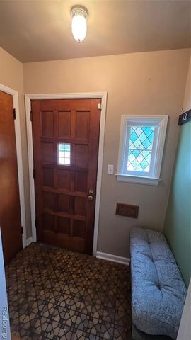 918 New York Avenue, Lincoln Park, MI 48146
