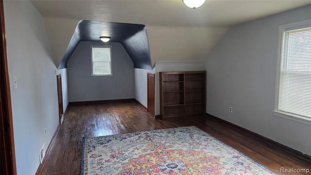 918 New York Avenue, Lincoln Park, MI 48146