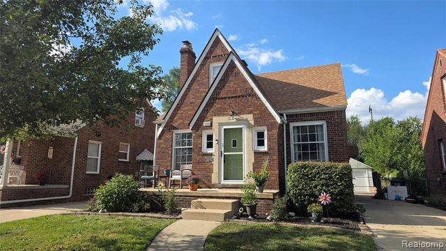 918 New York Avenue, Lincoln Park, MI 48146