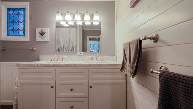 20 Gill Terrace, Ludlow, VT 05149