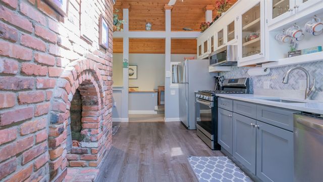 20 Gill Terrace, Ludlow, VT 05149