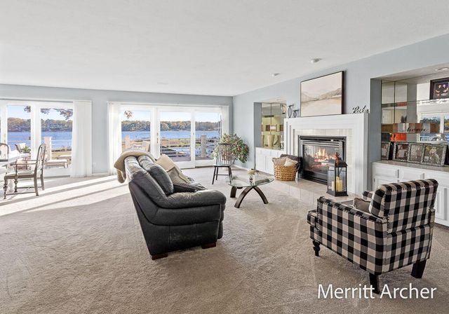 1499 Glenwood Avenue, Muskegon, MI 49445