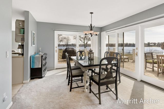 1499 Glenwood Avenue, Muskegon, MI 49445