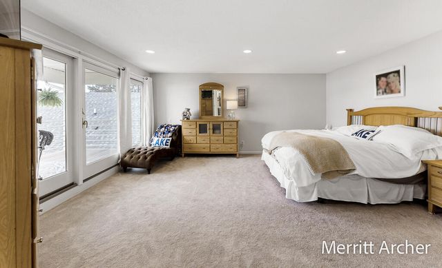 1499 Glenwood Avenue, Muskegon, MI 49445