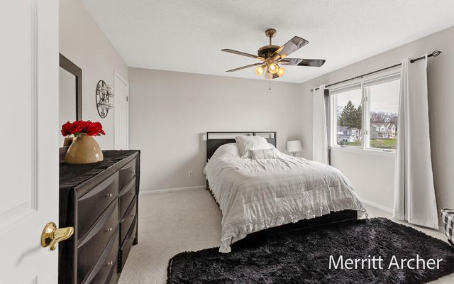 1499 Glenwood Avenue, Muskegon, MI 49445