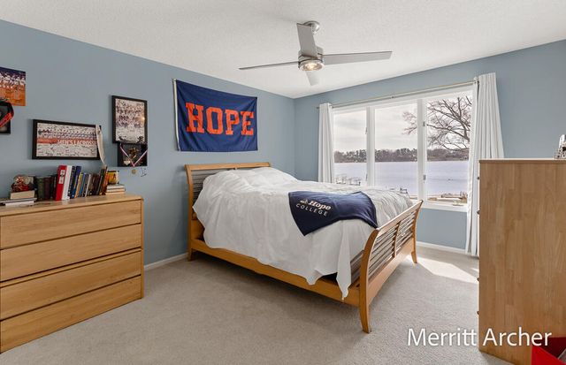 1499 Glenwood Avenue, Muskegon, MI 49445