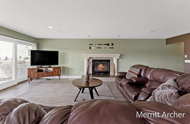 1499 Glenwood Avenue, Muskegon, MI 49445