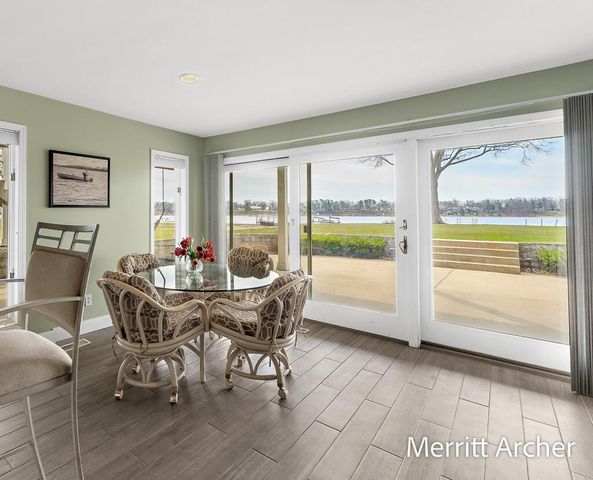 1499 Glenwood Avenue, Muskegon, MI 49445