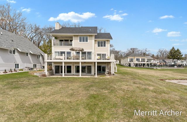 1499 Glenwood Avenue, Muskegon, MI 49445