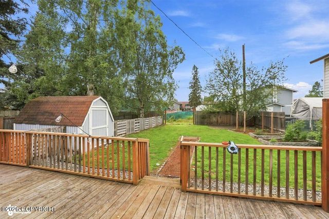 636 N Lane Street, Anchorage, AK 99508