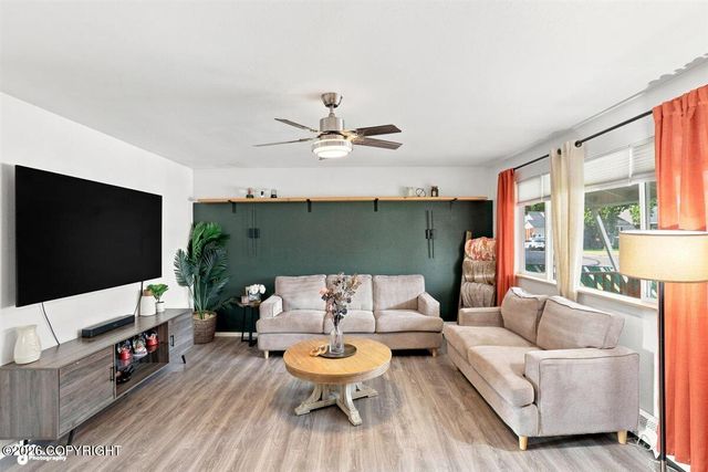 636 N Lane Street, Anchorage, AK 99508