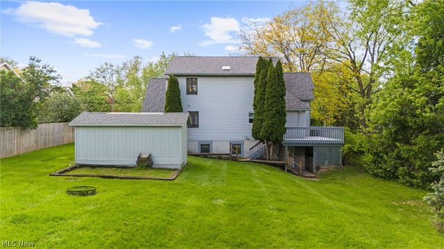 866 S Court Street, Medina, OH 44256