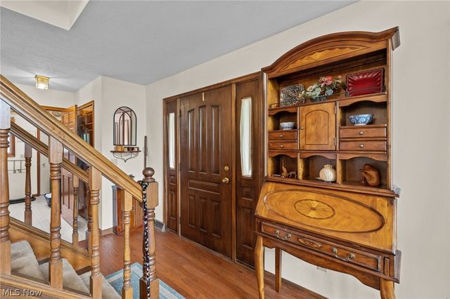 866 S Court Street, Medina, OH 44256