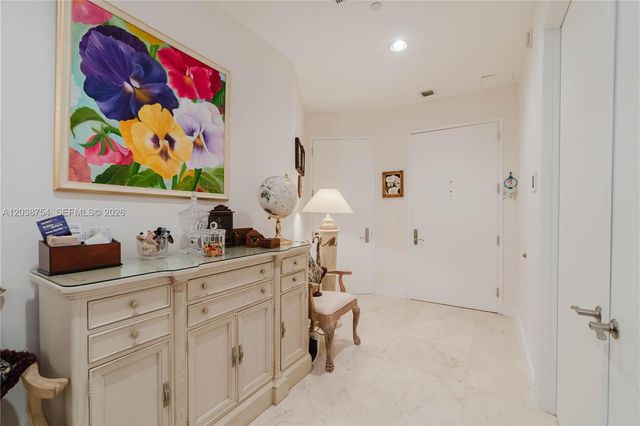 15811 COLLINS AVE 3607, Sunny Isles Beach, FL 33160