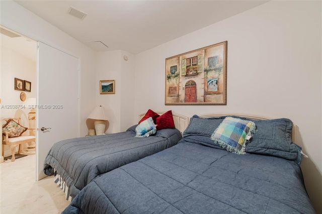 15811 COLLINS AVE 3607, Sunny Isles Beach, FL 33160