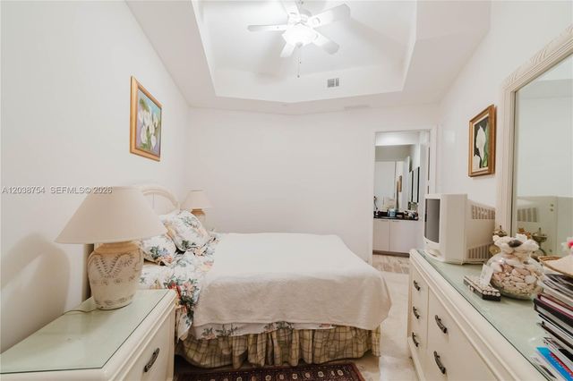 15811 COLLINS AVE 3607, Sunny Isles Beach, FL 33160