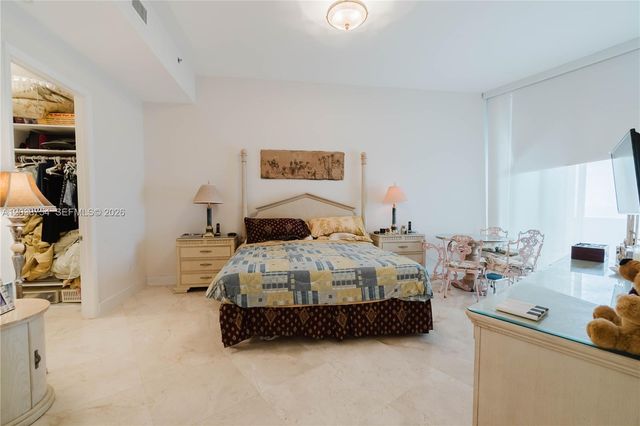 15811 COLLINS AVE 3607, Sunny Isles Beach, FL 33160