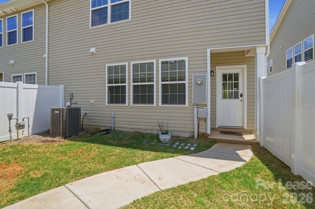 15764 Country House Street, Charlotte, NC 28273