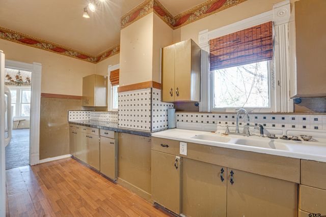 123 N Line, Mineola, TX 75773