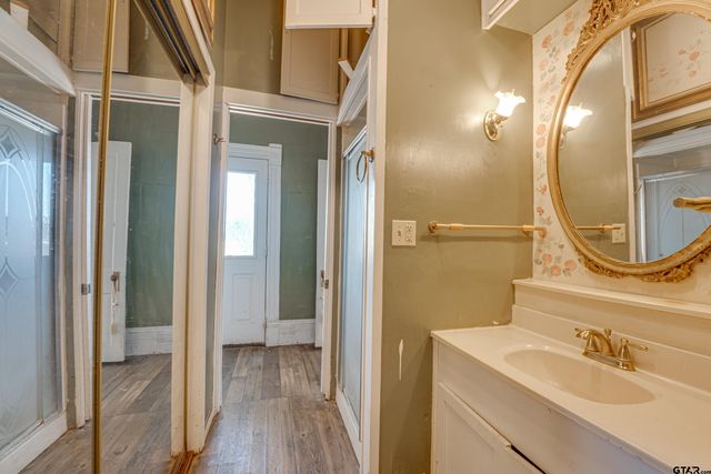 123 N Line, Mineola, TX 75773