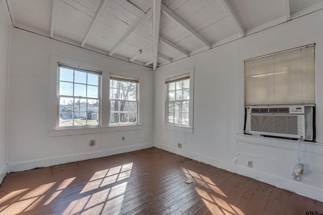 123 N Line, Mineola, TX 75773