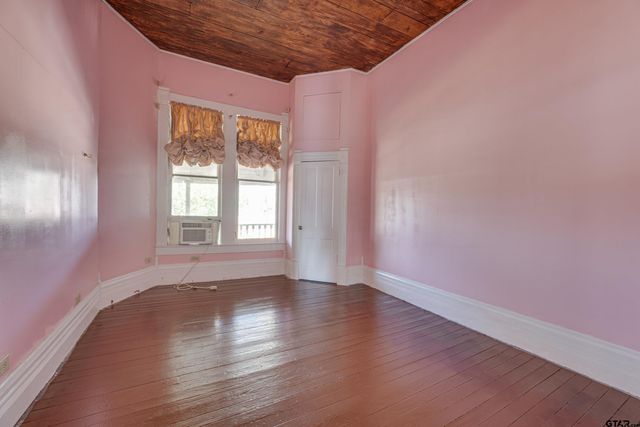 123 N Line, Mineola, TX 75773