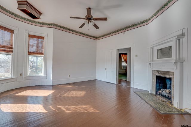 123 N Line, Mineola, TX 75773