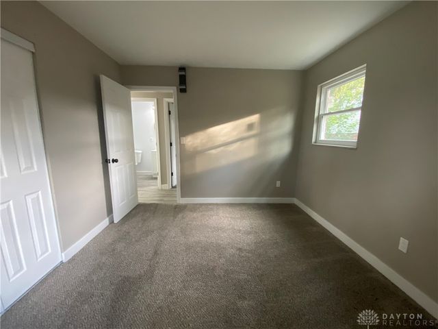 1329 Lee Road, Troy, OH 45373