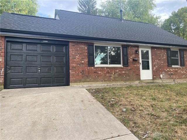 1329 Lee Road, Troy, OH 45373