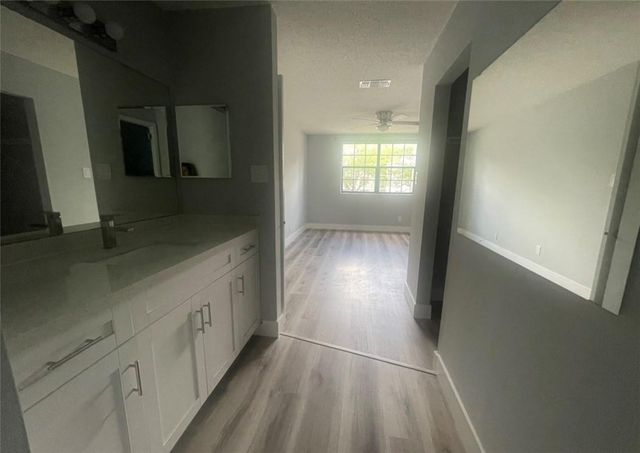 11229 W Atlantic Boulevard 205, Coral Springs, FL 33071