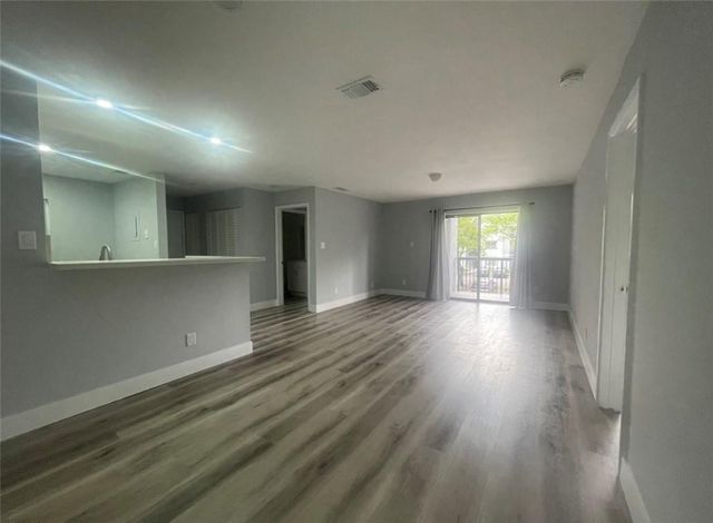 11229 W Atlantic Boulevard 205, Coral Springs, FL 33071