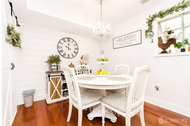 4 Shilling Way, Jackson, NJ 08527