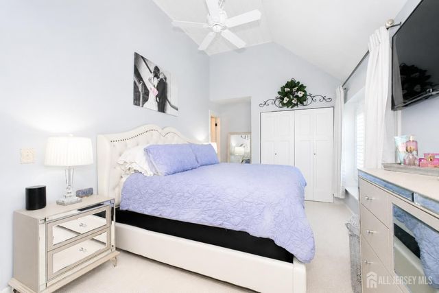 4 Shilling Way, Jackson, NJ 08527