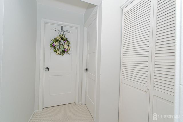 4 Shilling Way, Jackson, NJ 08527