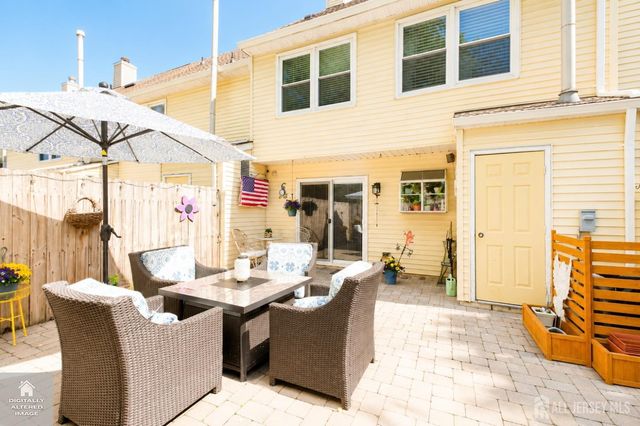 4 Shilling Way, Jackson, NJ 08527