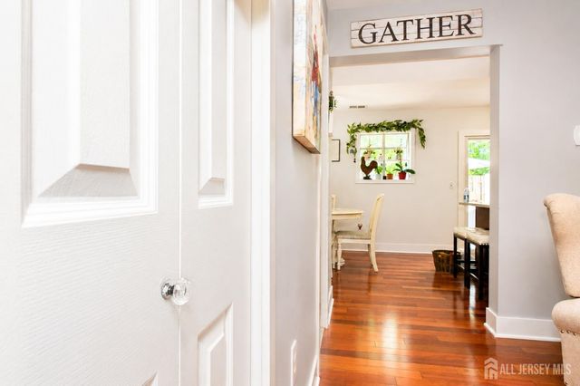 4 Shilling Way, Jackson, NJ 08527