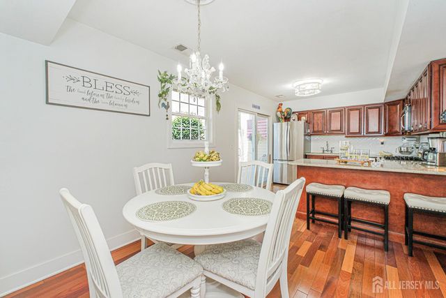 4 Shilling Way, Jackson, NJ 08527