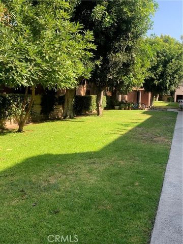 1017 W Bishop Street 202, Santa Ana, CA 92703