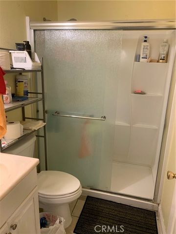 1017 W Bishop Street 202, Santa Ana, CA 92703